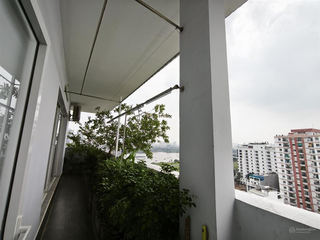 Bán căn penthouse chung cư samland 190m2 tại quận bình thạnh. 3 mặt view sông. giá 13 tỷ còn tl nhẹ