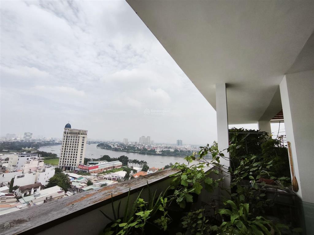 Bán căn penthouse chung cư samland 190m2 tại quận bình thạnh. 3 mặt view sông. giá 13 tỷ còn tl nhẹ