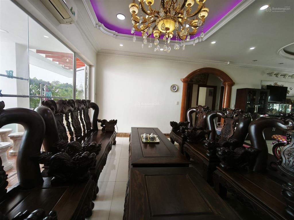 Bán căn penthouse chung cư samland 190m2 tại quận bình thạnh. 3 mặt view sông. giá 13 tỷ còn tl nhẹ