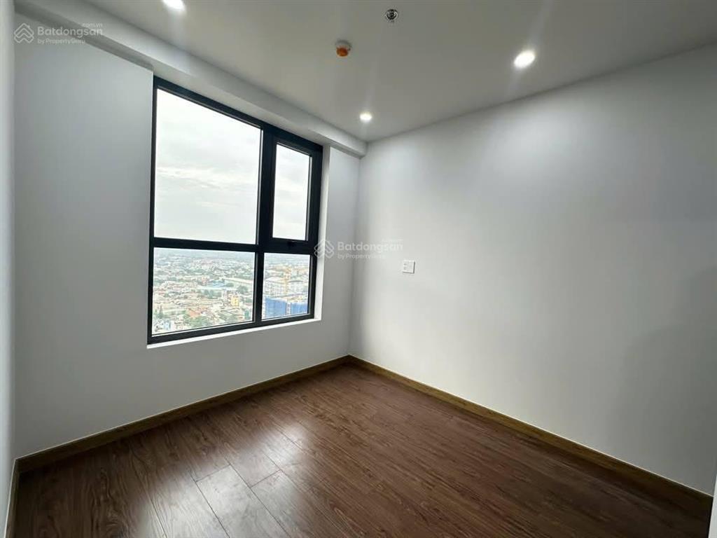 Cần thanh lý 2pn/2wc 51m2 bcons green topaz. giá 1.666 tỷ. thấp nhất thị trường. bao sổ. hỗ trợ vay