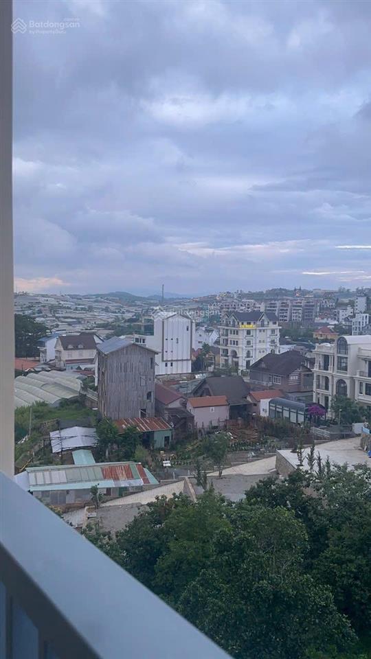 Chính chủ cho thuê căn hộ mới tinh, full nội thất