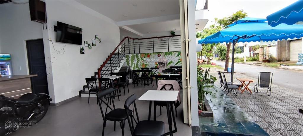 Cho thuê mặt bằng văn phòng, kinh doanh, nhà 2 mặt tiền gần bến xe