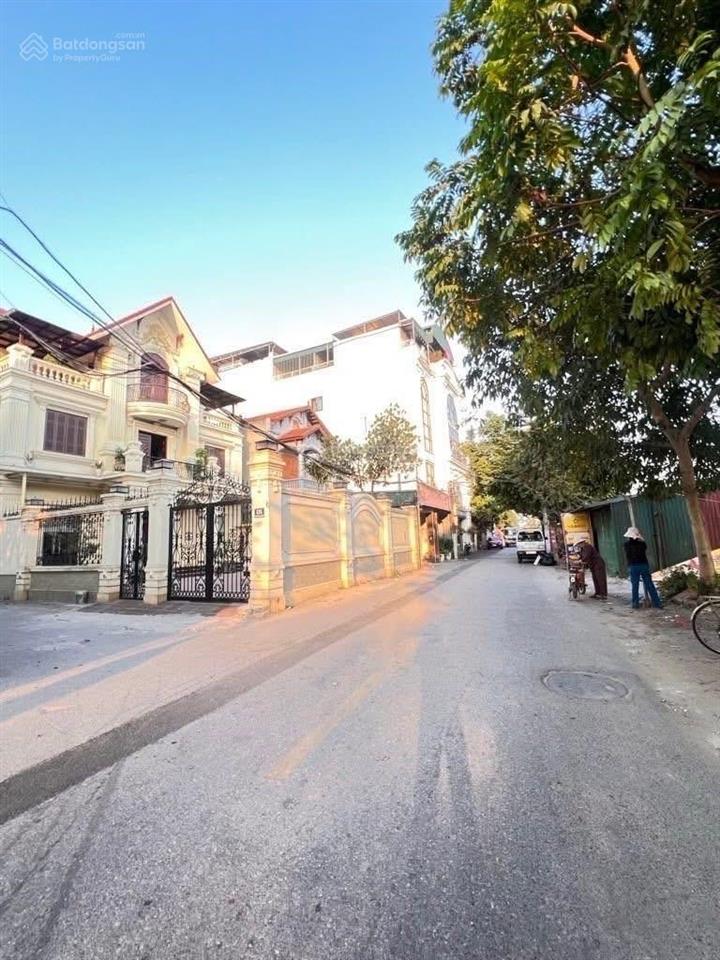Nhà đẹp 106,8m2, trái tim tình quang, ô tô tránh, giá trị tăng cao, chỉ hơn 10,5 tỷ