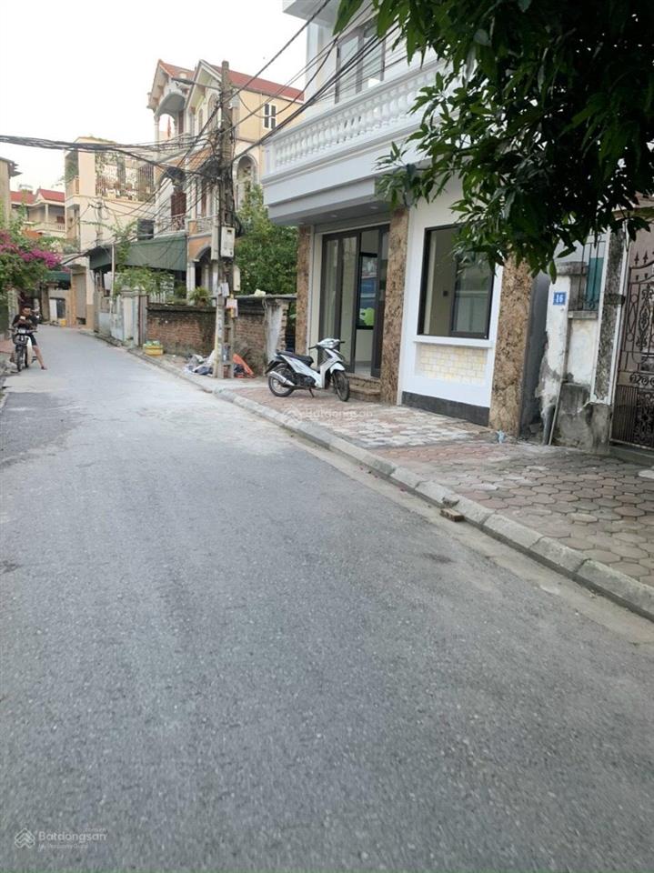 Nhà đẹp 106,8m2, trái tim tình quang, ô tô tránh, giá trị tăng cao, chỉ hơn 10,5 tỷ