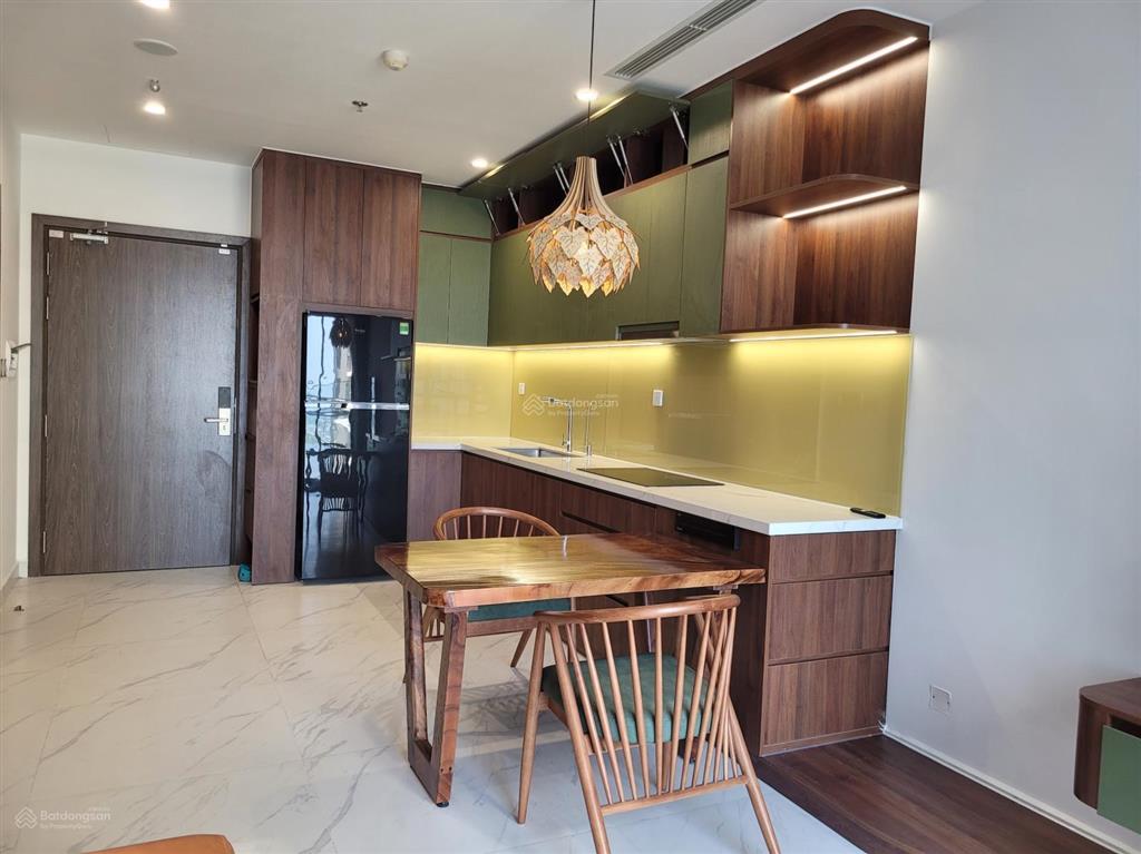 Cho thuê 1pn+ tại the beverlyvinhomes grand park, tầng 17, view sông + công viên, 11.5 triệu, 55m²
