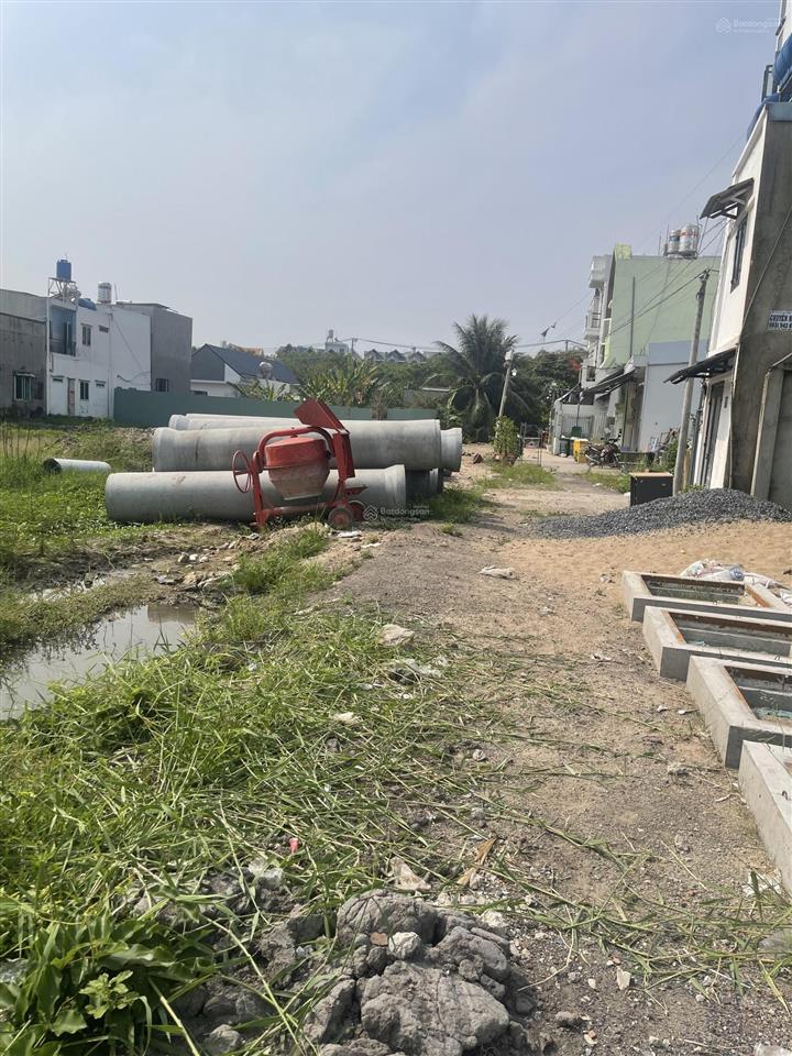 Bán đất tx33 5*25, dt 123,7m2 full thổ cư, shcc đường 10m giá 4tỷ850 tl