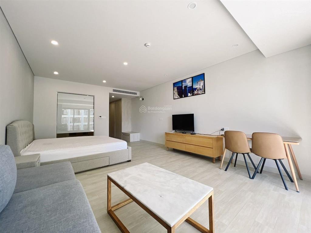 Em bán căn gold coast nha trang view xéo biển/hồ bơi/trực diện biển giá thoả thuận