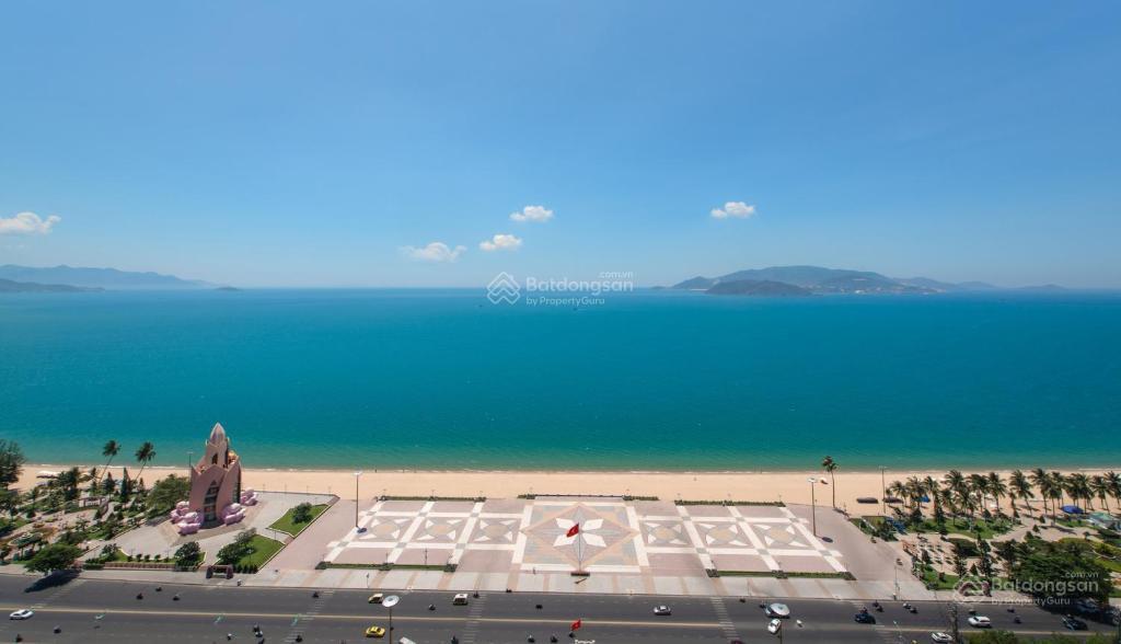Cắt lỗ bán nhanh nhiều căn hộ view phố/biển toà panorama nha trang