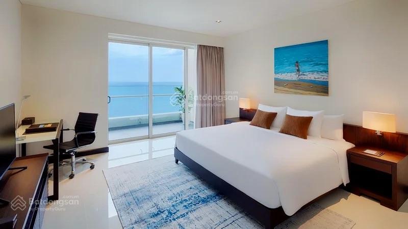Em bán căn hộ the costa nha trang trục trực diện biển không chắn view, full nội thất