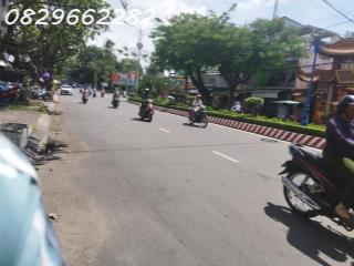 BÁN NHÀ MẶT PHỐ HÙNG VƯƠNG P SA ĐÉC. DT 243M2, 4PN, 2 TẦNG.