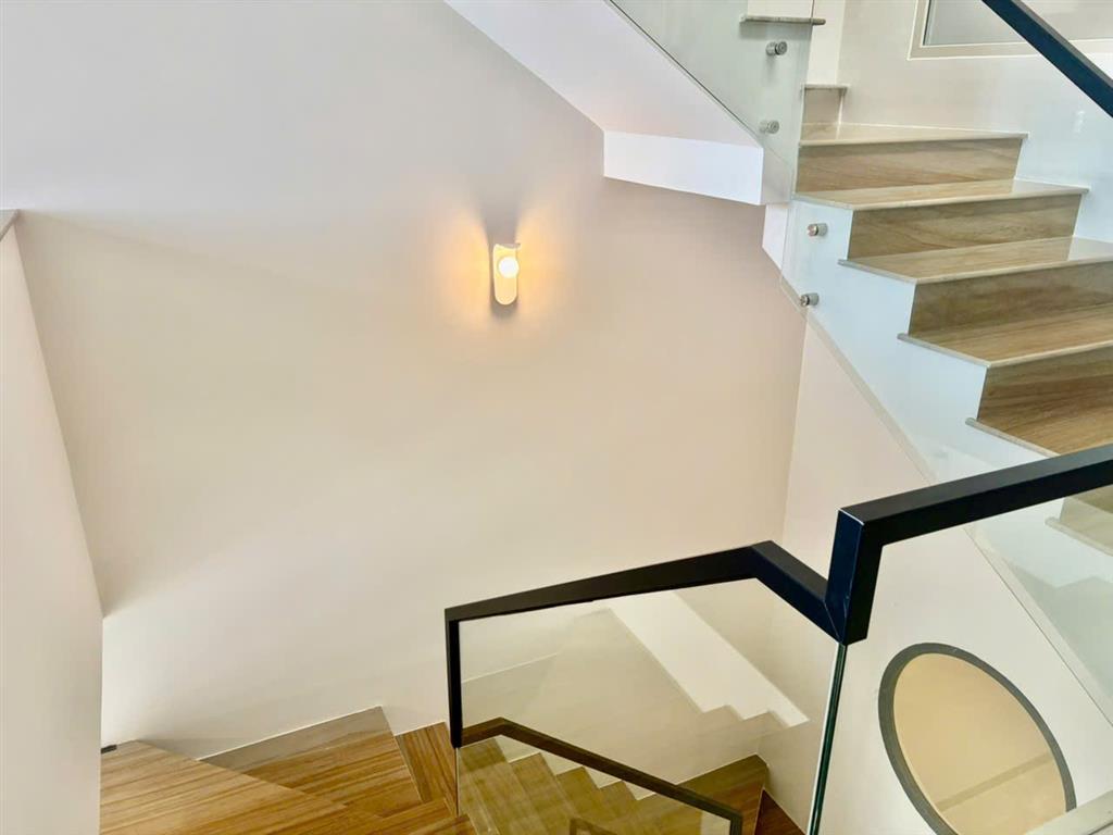 Nhà mặt phố 2 tầng Sổ Hồng, Tân Hòa, Sa Đéc. 3PN, 65m2, giá 2.6 tỷ. Hướng Bắc.