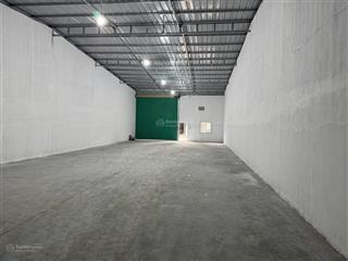 Cho thuê kho mới tinh vsip2 mở rộng tân uyên bình dương dt 10x30=300m2 gc giá 12 triệu/tháng
