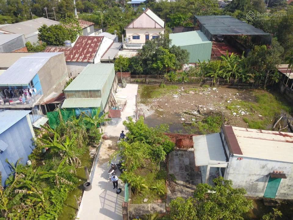 Đất gần vinhomes hóc môn, mặt tiền xuân thới sơn 11 dt 112 m2 thổ cư 82m2 giá 2.85 tỷ