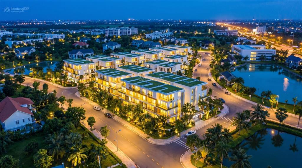 Sát vành đai 5 đất nghỉ dưỡng phú mãn  phú cát  quốc oai, view hồ, tựa núi, villas và homestay !