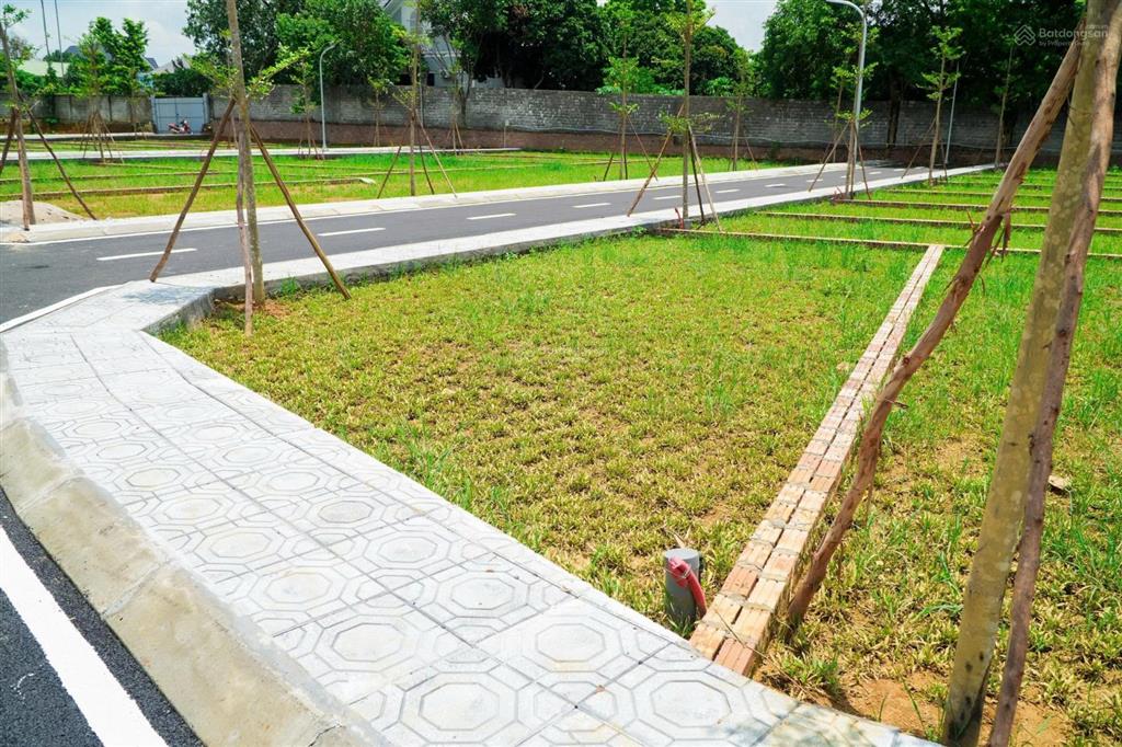 Chỉ 1,8 tỷ sở hữu ngay 100m2 đất hòa lạc gần đh quốc gia, đh fpt, kcn sổ đỏ sẵn giá đầu tư