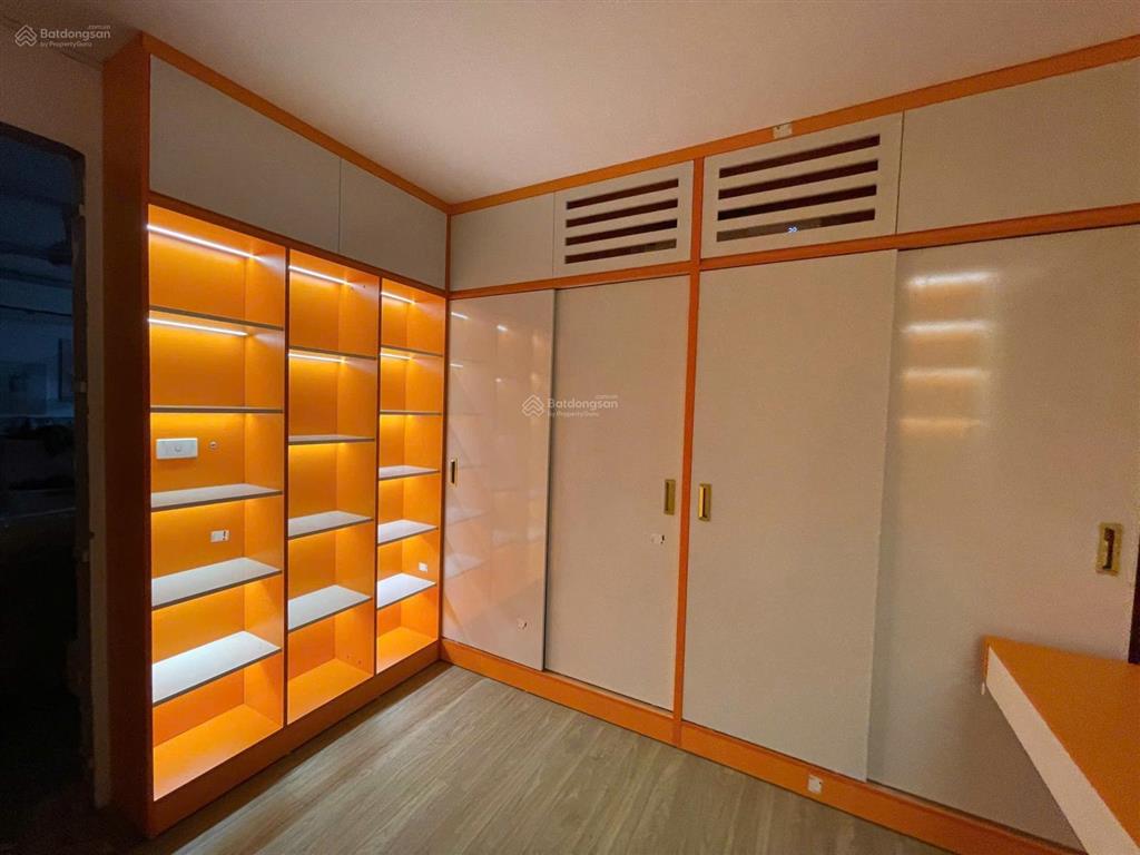 Chính chủ cần bán căn 3 ngủ the vesta có chỗ để ô tô, sang tên được ngay. đối diện đại học đại nam