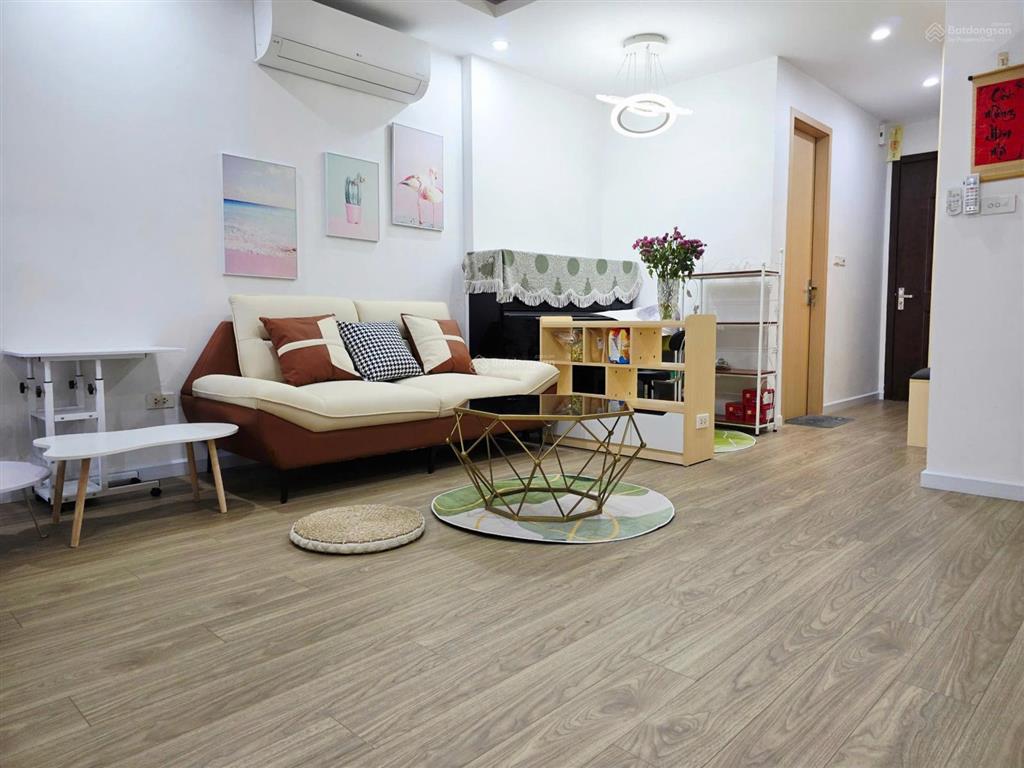 Chính chủ cần bán căn 3 ngủ the vesta có chỗ để ô tô, sang tên được ngay. đối diện đại học đại nam