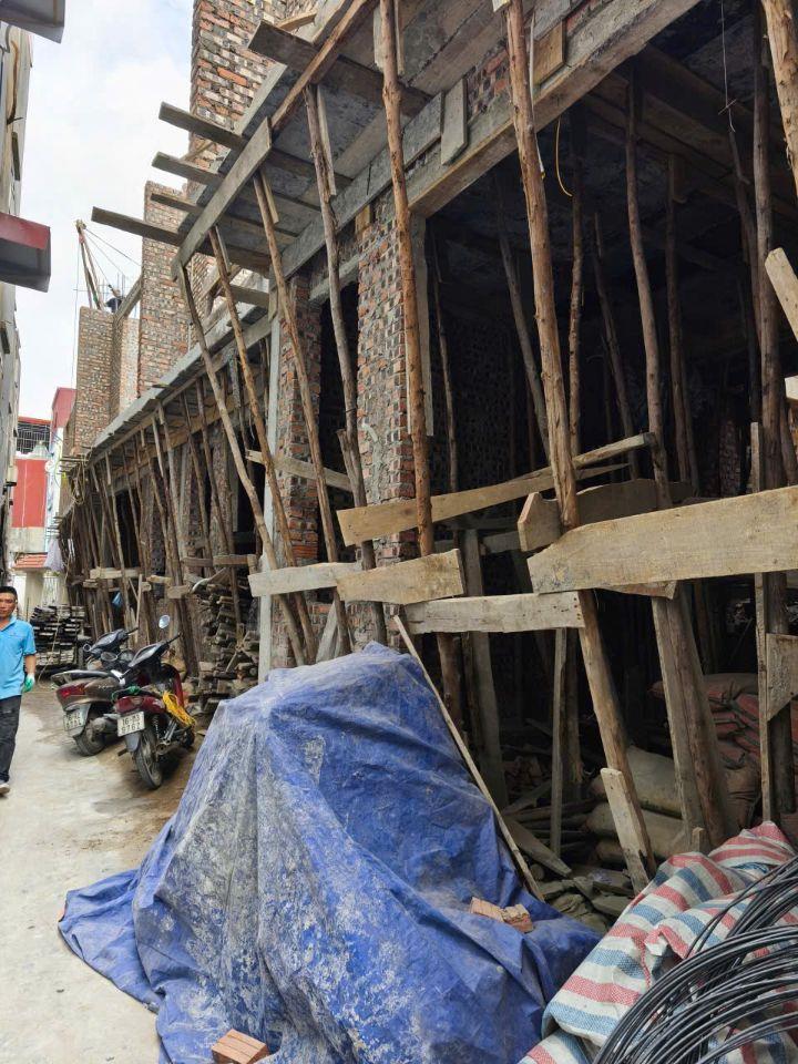 Mở bán dãy nhà 9 căn tại ngõ 1xx đường Ngô gia tự