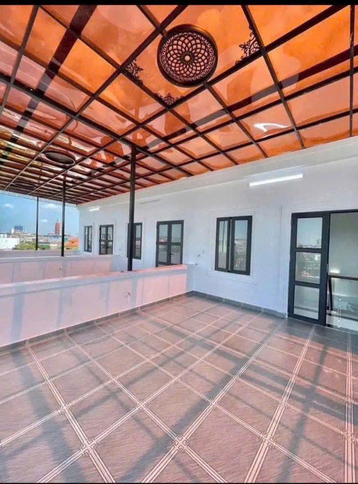 Khu nhà xây mới ngay gần Metro , trường cấp 3 Hồng Bàng , Chợ Sở Dầu
