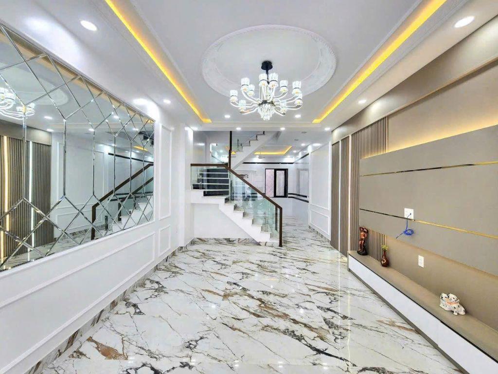 Khu nhà xây mới ngay gần Metro , trường cấp 3 Hồng Bàng , Chợ Sở Dầu