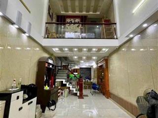 Nhà rộng 4*22m 1lửng 2lầu st 5pn 5wc hxh phạm văn chiêu