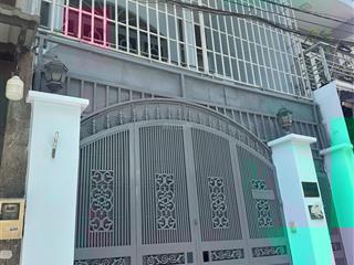 Nhà mới sửa 4,5*20m 1lầu 5pn 2wc hxh 1/ phạm văn chiêu