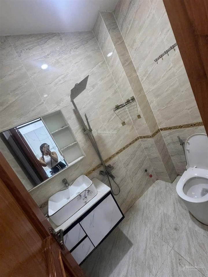 Nhà full nội thất 4*20m 3lầu st 4pn 5wc hxh phan huy ích