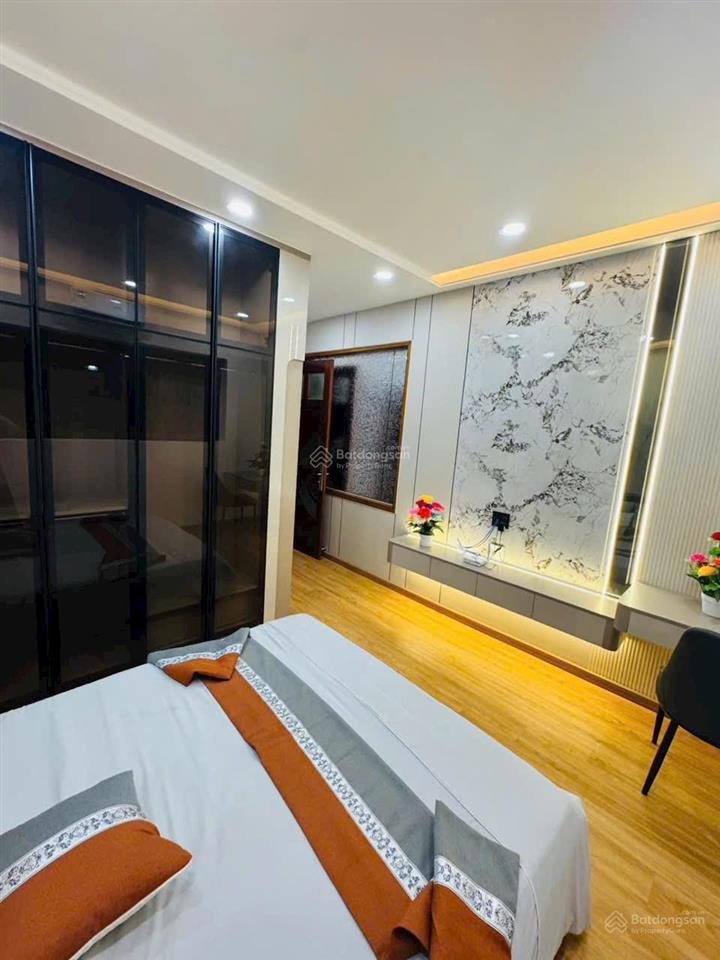 Nhà mới full nội thất 4*17m 3lầu st 5pn 6wc hxh lê văn thọ