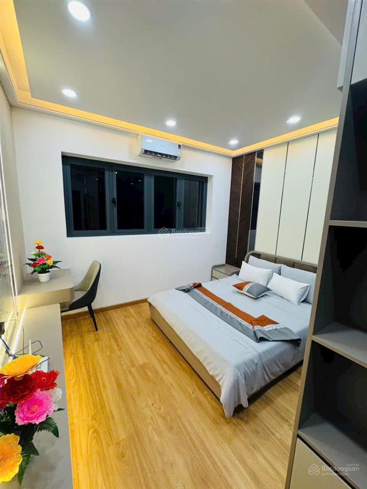 Nhà mới full nội thất 4*17m 3lầu st 5pn 6wc hxh lê văn thọ