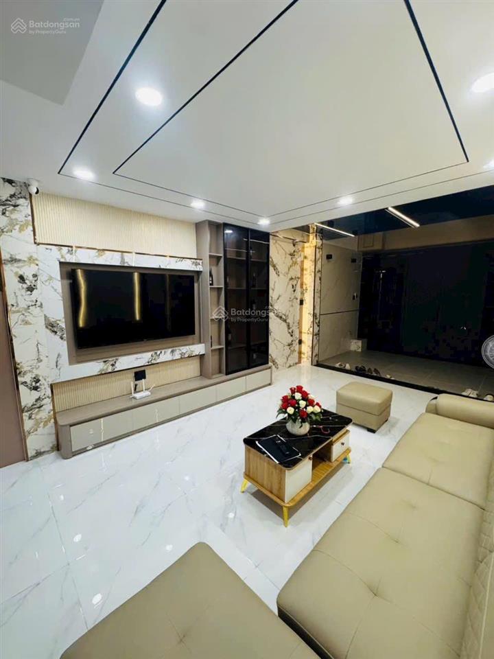 Nhà mới full nội thất 4*17m 3lầu st 5pn 6wc hxh lê văn thọ