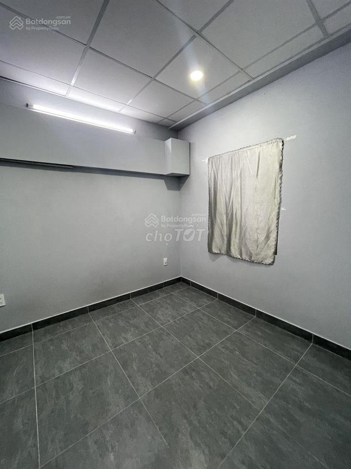 Nhà mới 4*13m 1lầu 2pn 2wc 1/ phạm văn bạch