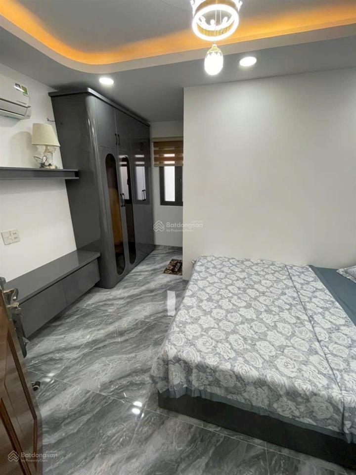 Nhà full nội thất 56m² 3 lầu st 5pn 7wc thm hxh nguyễn tư giản