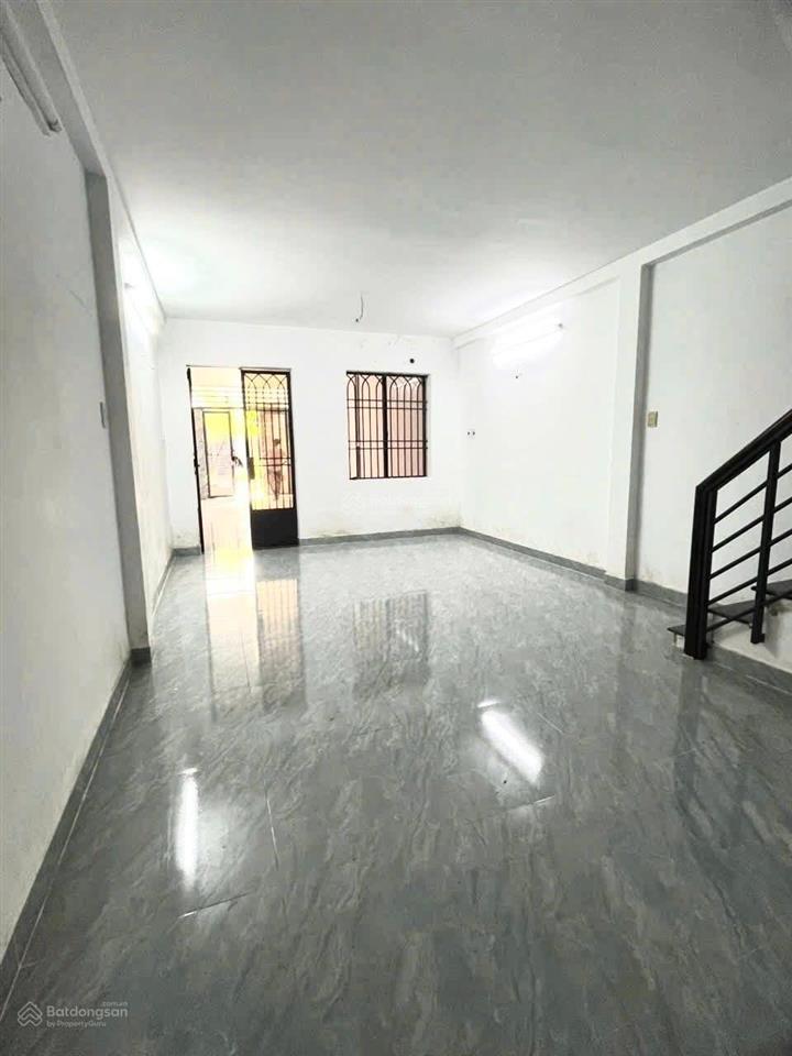 Nhà rộng 5x24m 1 lầu 3pn 2wc hẻm xe hơi ngay phạm văn bạch