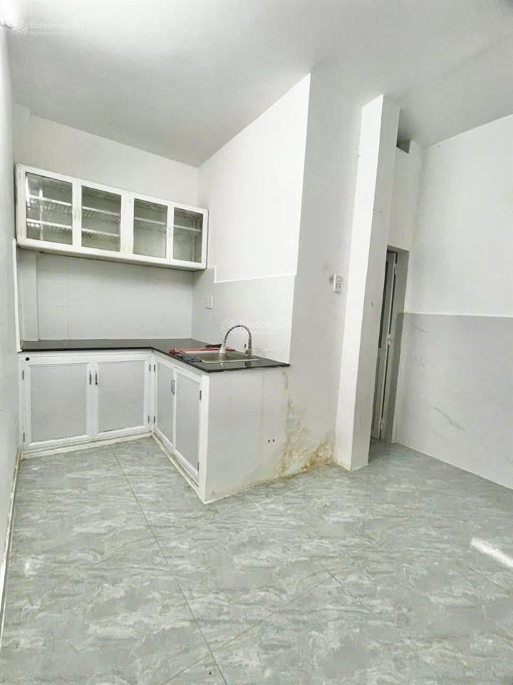 Nhà rộng 5x24m 1 lầu 3pn 2wc hẻm xe hơi ngay phạm văn bạch