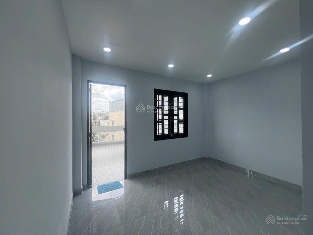 Nhà mới keng 4x13m 2 lầu st 4pn 3wc hxh đường số 2 p3 gv