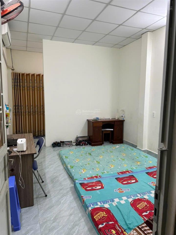 Nhà full nội thất 4x14m, 1 lầu, 2pn, 2wc, hẻm xe hơi, phạm văn bạch