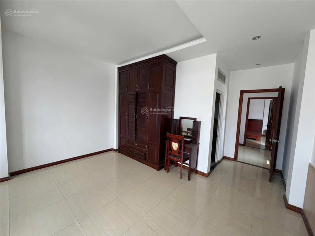 Nhà mới rộng 5,5x19m, 3 lầu st, 5pn, 6wc, hxh bùi quang là, p12