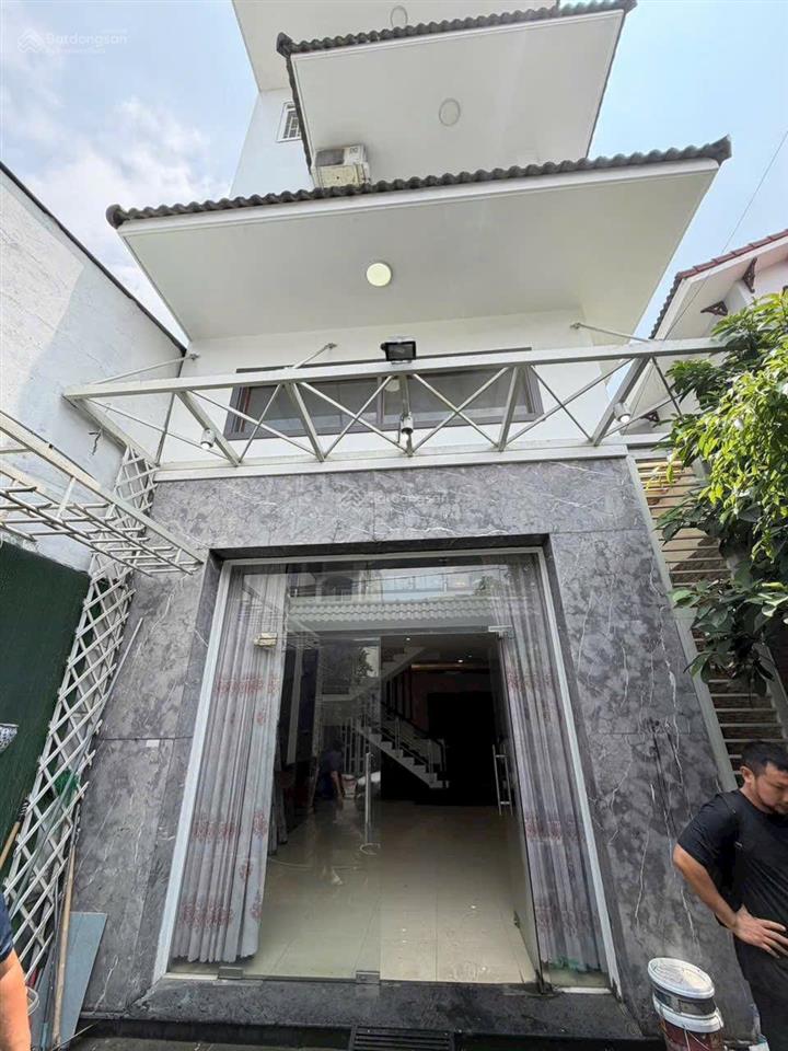 Nhà mới rộng 5,5x19m, 3 lầu st, 5pn, 6wc, hxh bùi quang là, p12