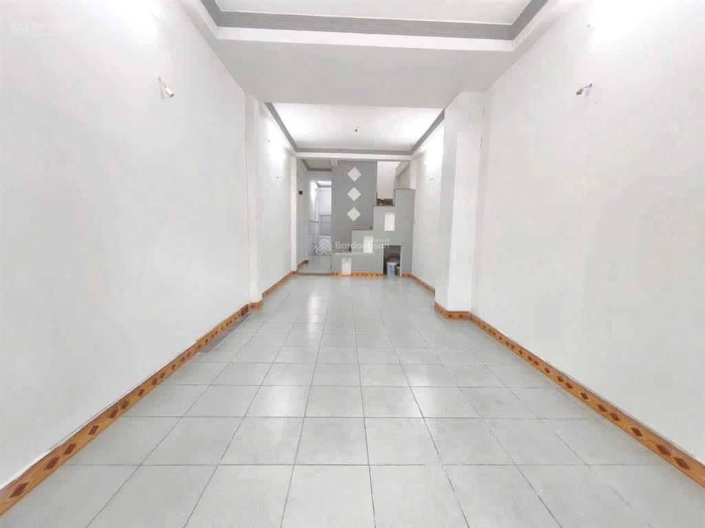 Mặt tiền kinh doanh đường bùi quang là 3,7m x 19m, 2 lầu st 5pn 3wc nhà mới