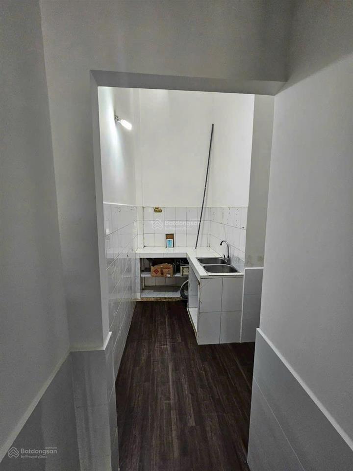 Nhà nguyên căn 48m2 1 lầu 3pn 2wc hxt phan huy ích
