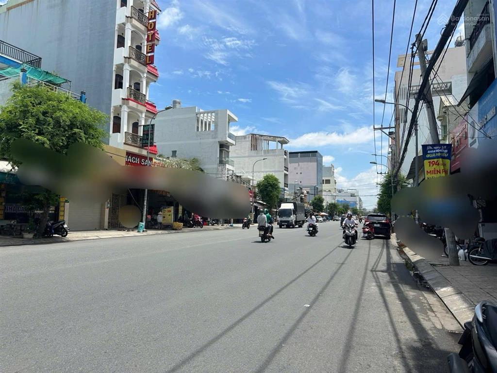 Mặt tiền kinh doanh 8x20m mới phạm văn bạch