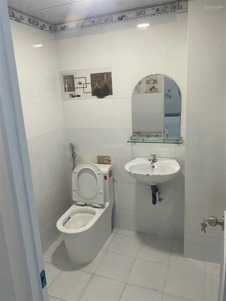 Nhà mới rộng 5x13m 1 lửng 3pn 2wc hxh phạm văn bạch góc 2 mt