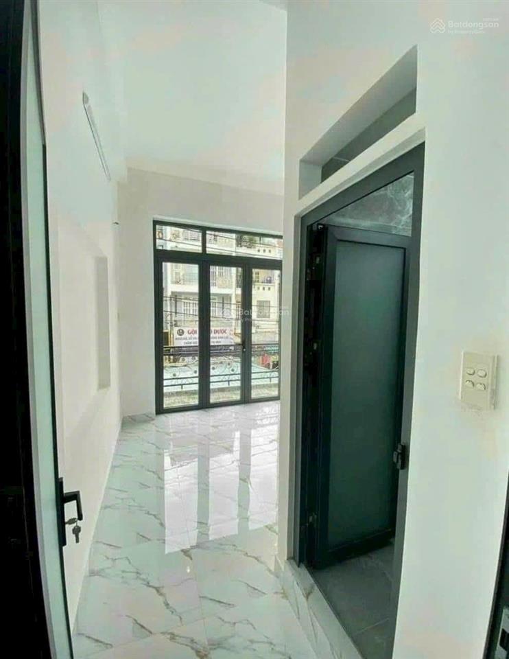 Mặt tiền kinh doanh 4x16m 2 lầu st 4pn 4wc mt nguyễn văn khối p11 gv
