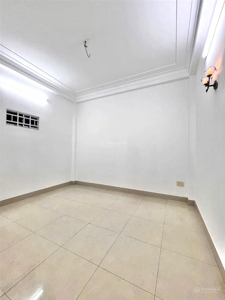 Nhà nc 4x14m 2 lầu st 4pn 3wc hxh phạm văn bạch