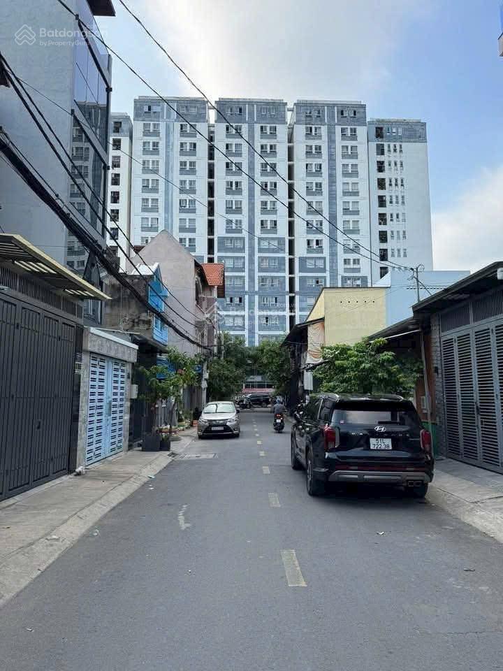 Nhà full nội thất 4*18m 4lầu st 5pn 6wc hxh 8m phạm văn chiêu