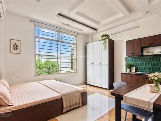 Phòng mới 20m2 có nội thất cơ bản mặt tiền đường số 21 p8