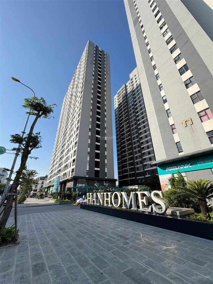 Blue star trâu quỳ gia lâm, view hồ và công viên, nhà full đồ ở ngay.