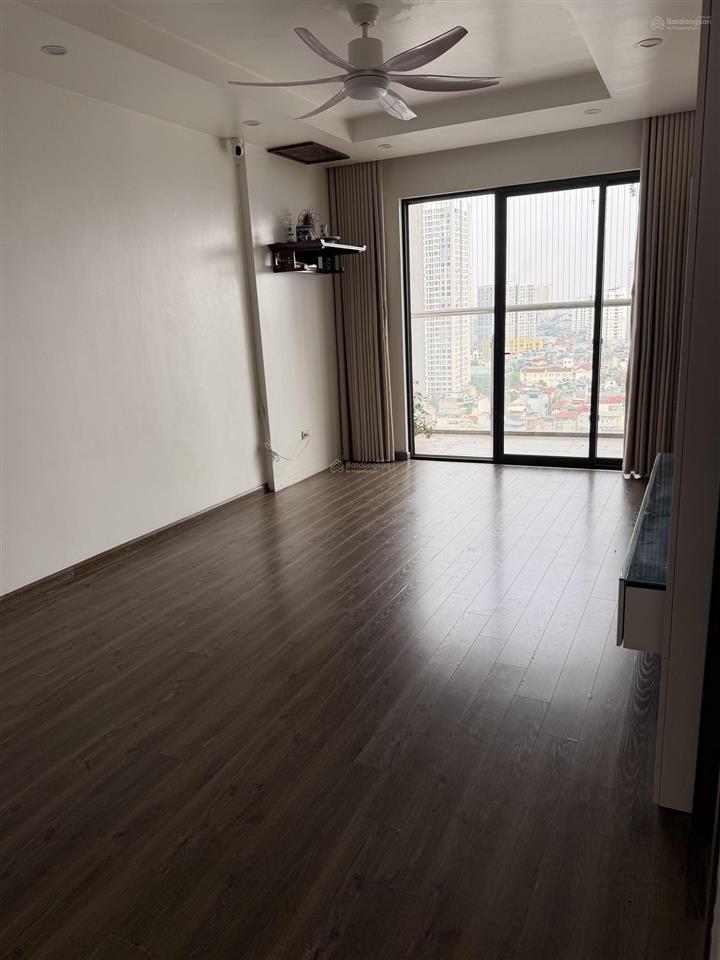 Cho thuê căn hộ green pearl 378 minh khai