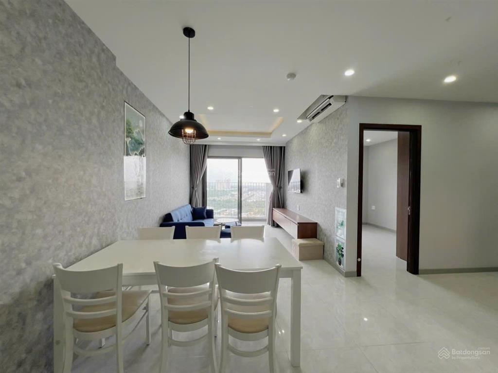 Chuyển nhượng lavida plus 74m2 giá chỉ 5.3 tỷ  full nội thất xịn, nhận nhà ở ngay, hl