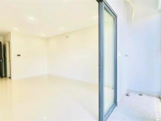 Bán căn officetel lavida plus 27m2, giá 2tỷ05, nt rèm, máy lạnh, htcb, nhận nhà ở ngay,  xem
